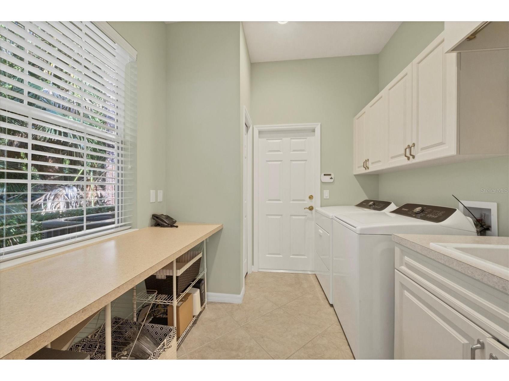 8404 Abingdon Court University Park FL 34201 A4676832 image25