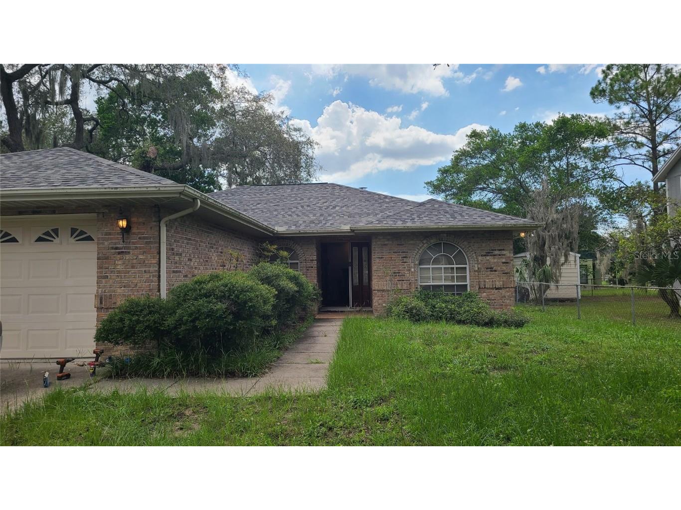 8404 Barrett Place Tampa FL 33617 T3460117 image1