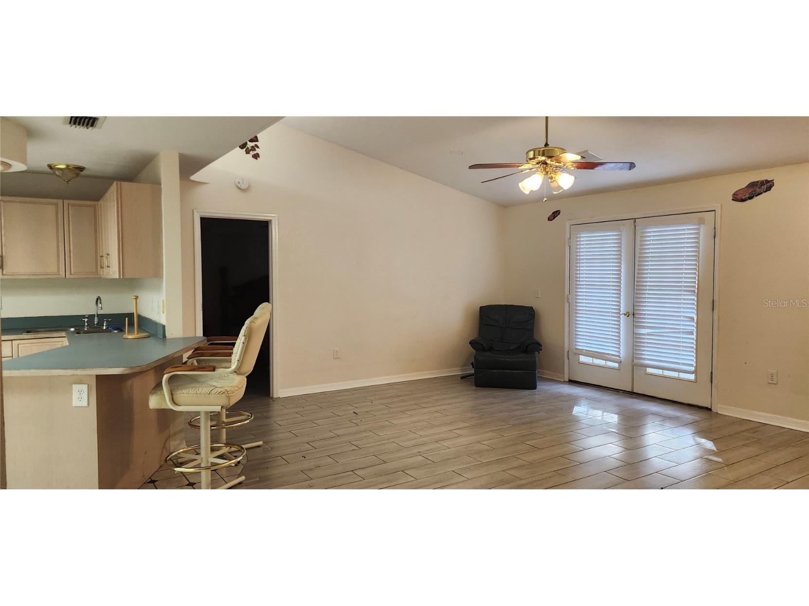 8404 Barrett Place Tampa FL 33617 TB8449906 image19