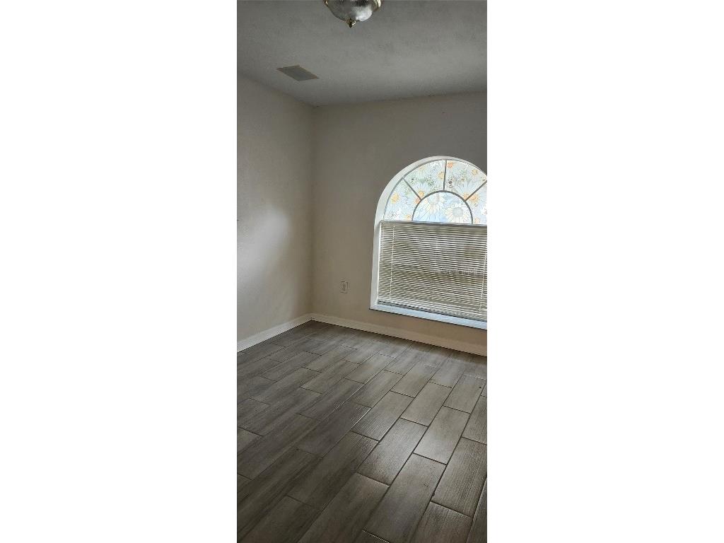 8404 Barrett Place Tampa FL 33617 TB8449906 image28