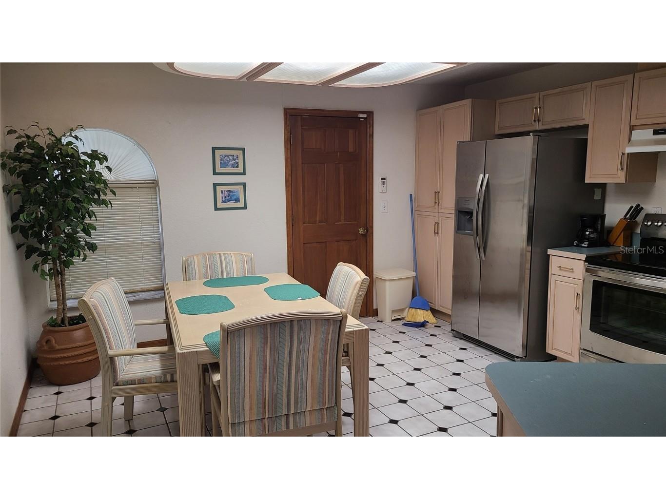 8404 Barrett Place Tampa FL 33617 TB8449906 image3