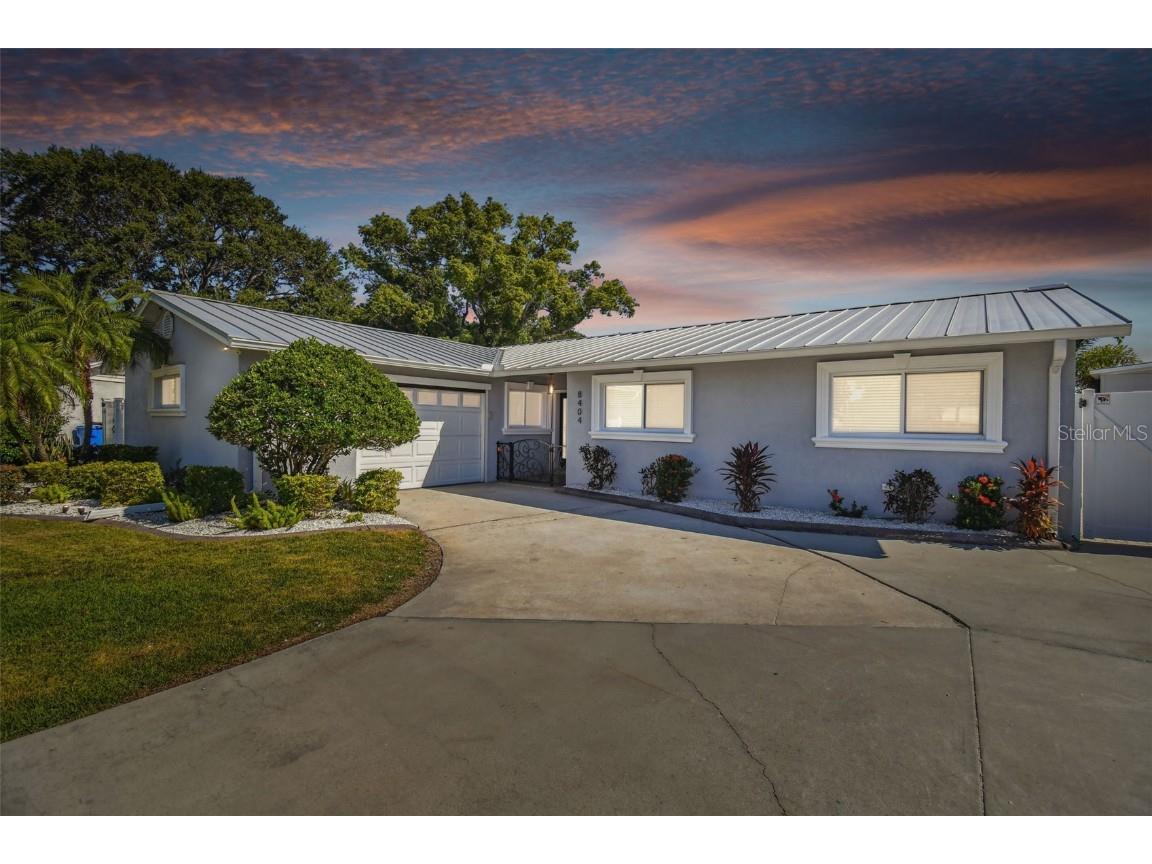 8404 Blackstone Court Tampa FL 33615 T3485223 image1