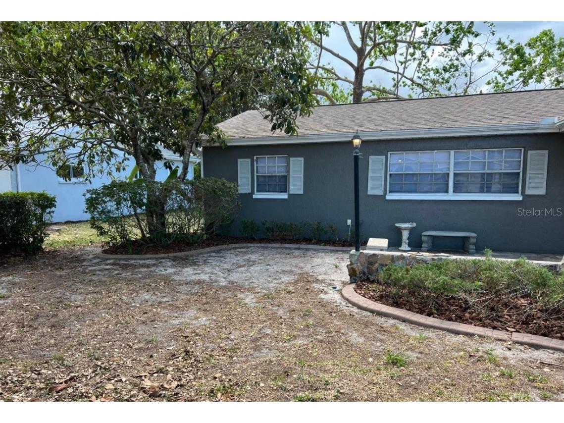 8404 Dunnellon Road Weeki Wachee FL 34613 W7862070 image1