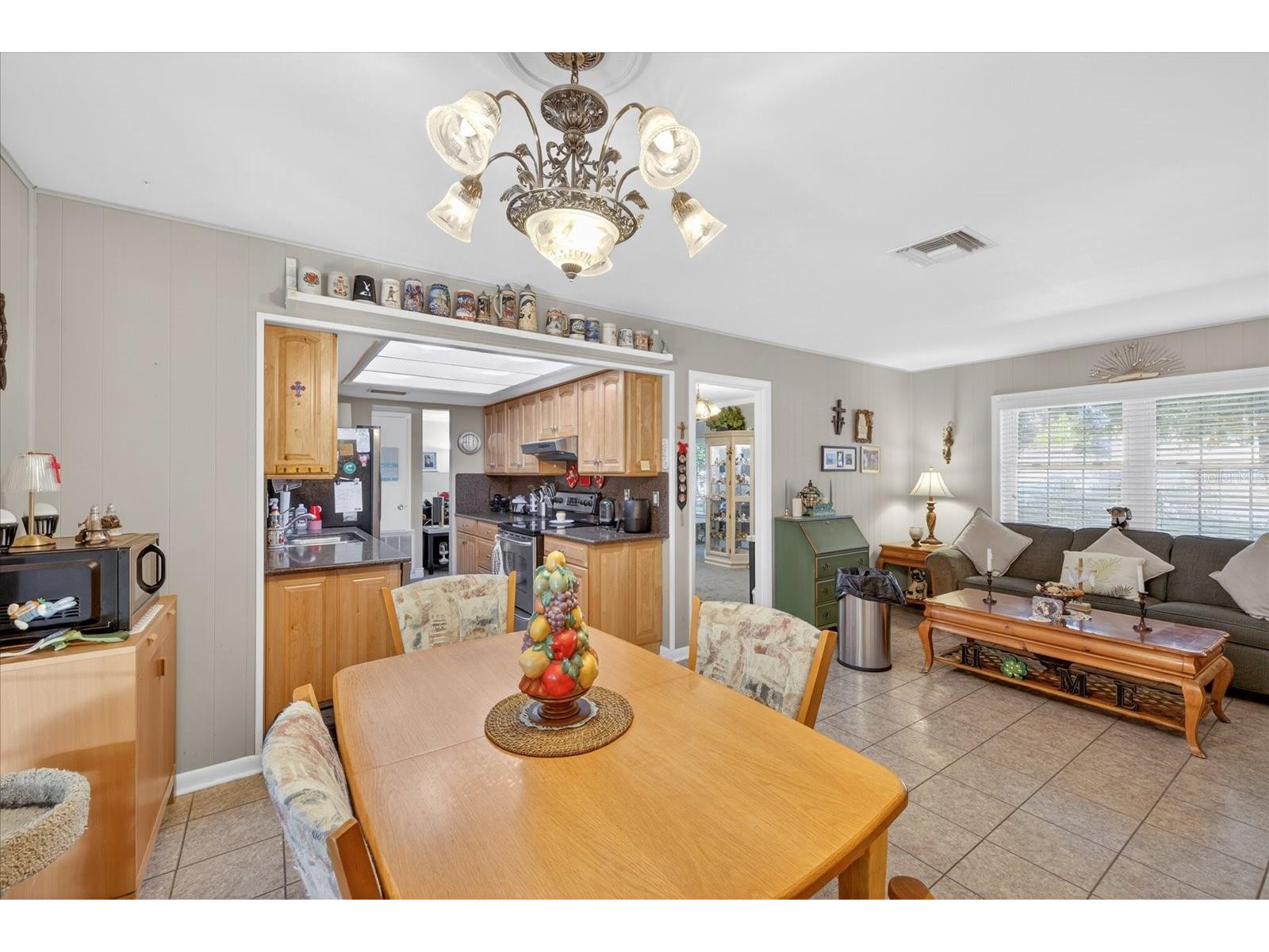 8404 Sandstone Court Tampa FL 33615 TB8498655 image9