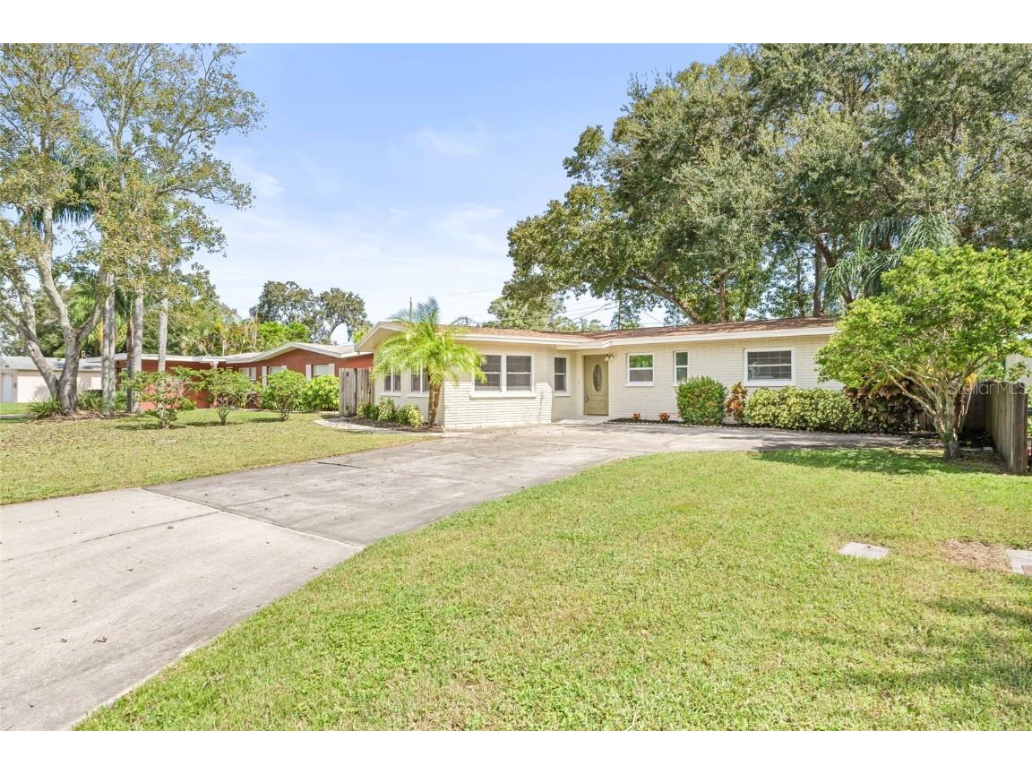 8405 59th Street, Pinellas Park, FL, 33781 MLS TB8308137 Edina Realty