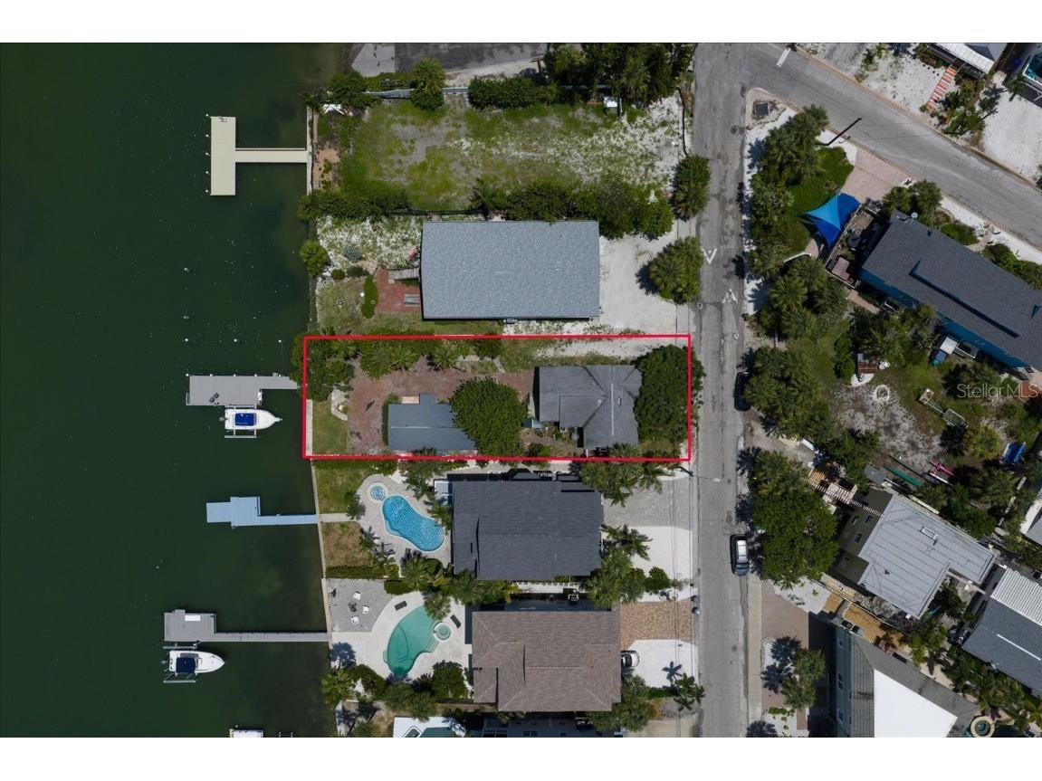 8405 Bayshore Drive Treasure Island FL 33706 - BLIND PASS WATERWAY TB8411617 image46