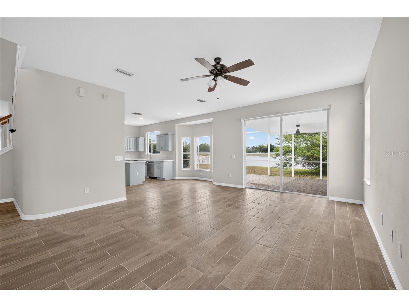 8405 Canterbury Lake Boulevard Tampa FL 33619 TB8506285 image21