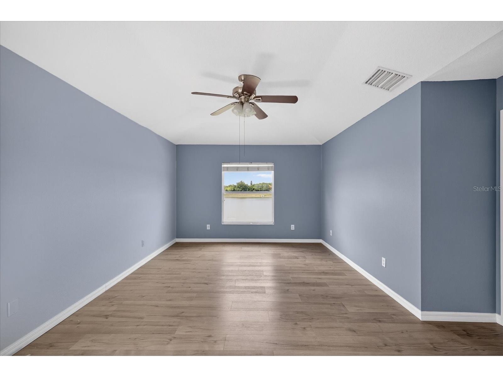8405 Canterbury Lake Boulevard Tampa FL 33619 TB8506285 image30