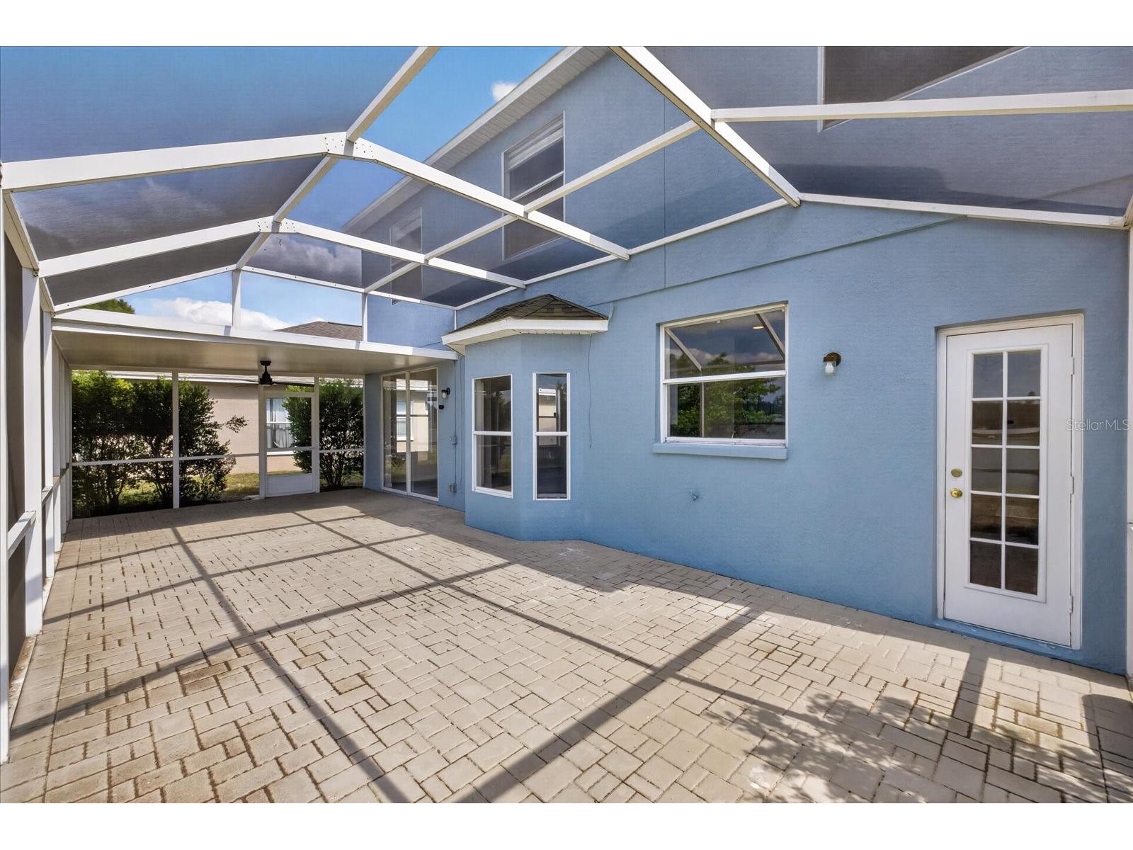8405 Canterbury Lake Boulevard Tampa FL 33619 TB8506285 image46