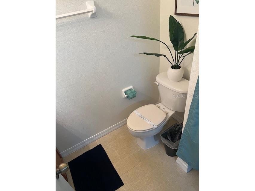 8405 Crystal Cove Loop Kissimmee FL 34747 TB8424914 image5