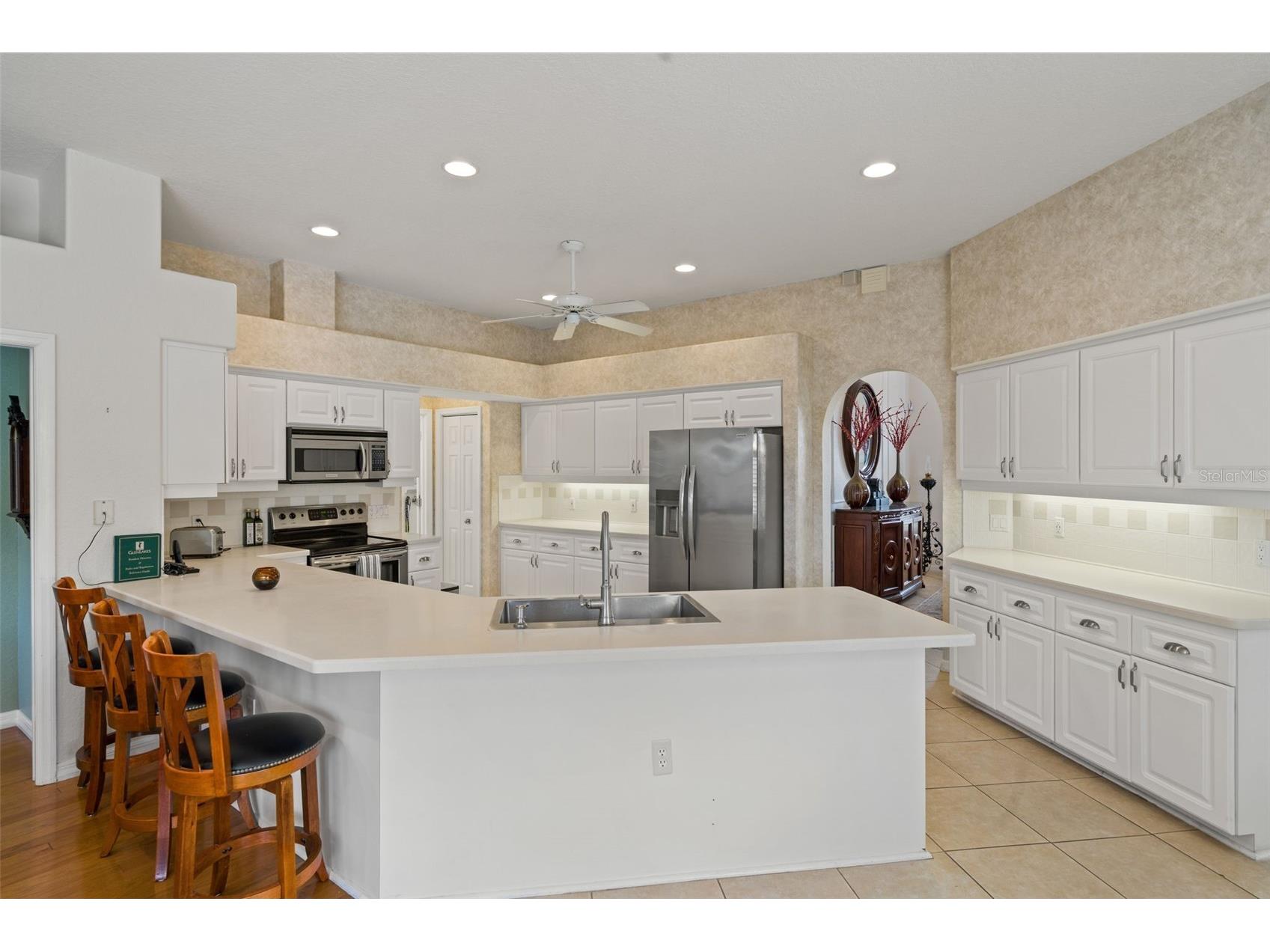 8405 Maybelle Drive Weeki Wachee FL 34613 TB8489039 image9