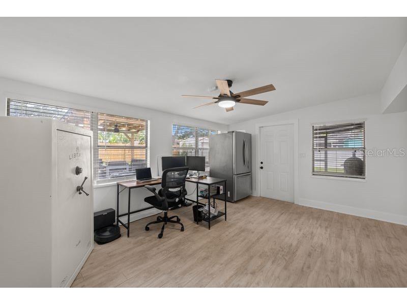 8405 Stillbrook Avenue Tampa FL 33615 TB8425010 image13