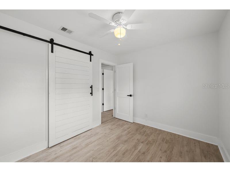 8405 Stillbrook Avenue Tampa FL 33615 TB8425010 image20