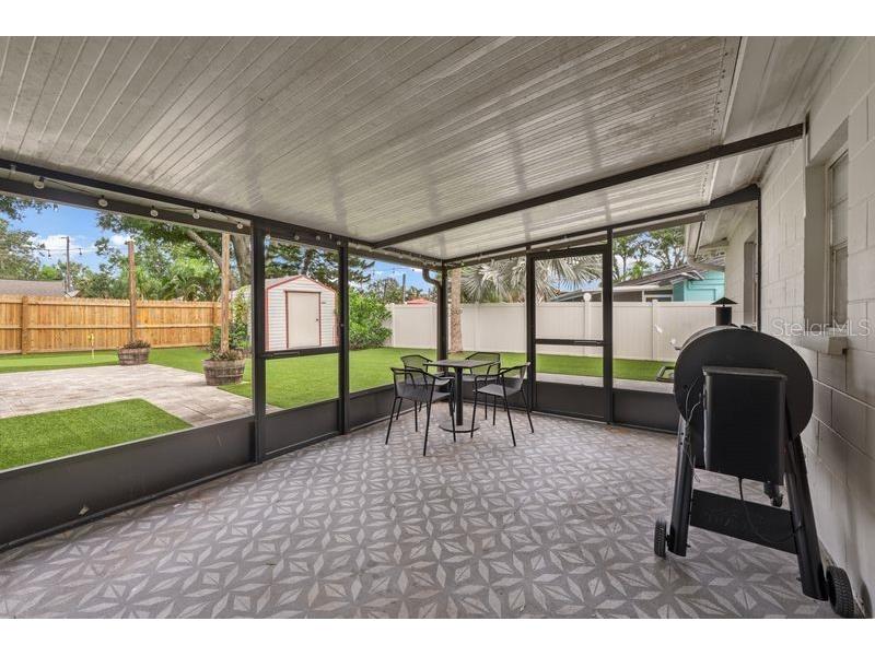 8405 Stillbrook Avenue Tampa FL 33615 TB8425010 image23