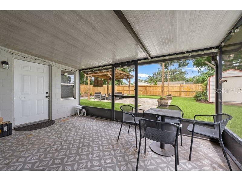 8405 Stillbrook Avenue Tampa FL 33615 TB8425010 image24