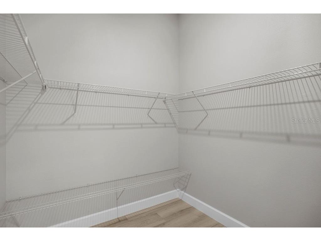 8405 Woodlake Drive Tampa FL 33615 TB8419378 image16