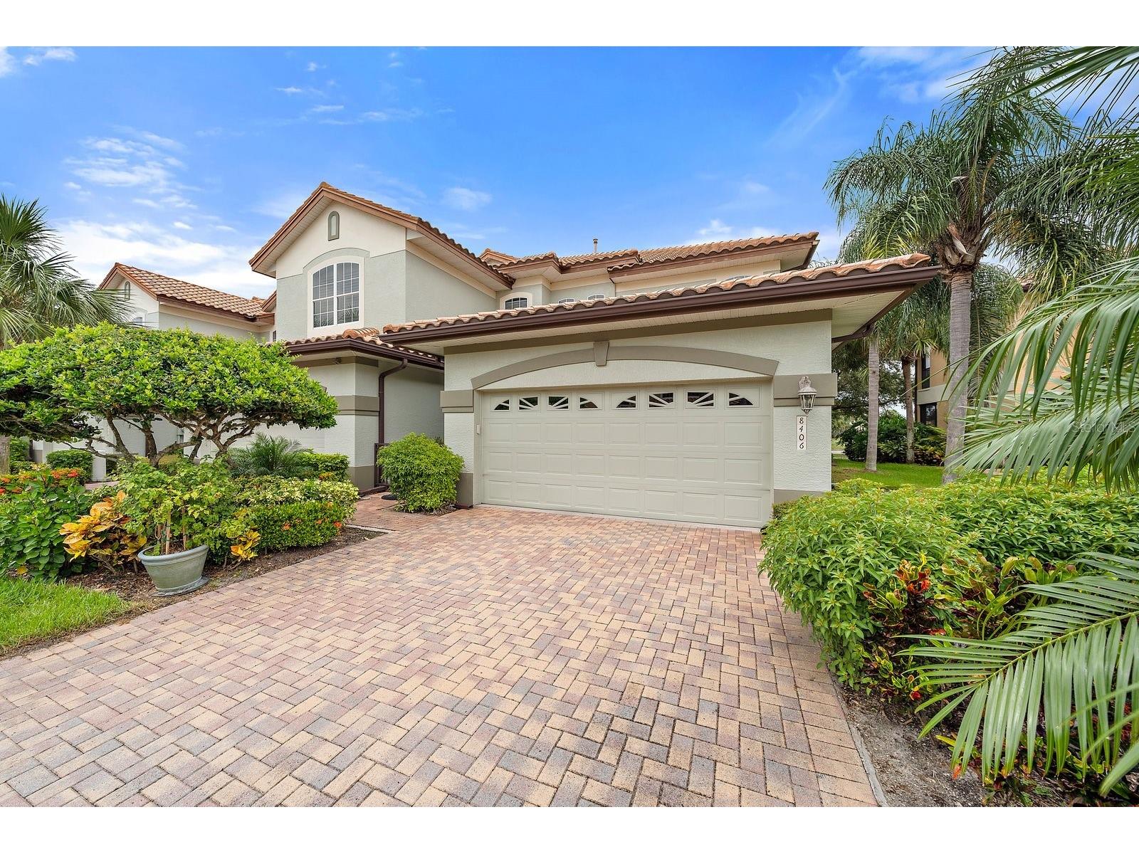 8406 Miramar Way #8406 Lakewood Ranch FL 34202 A4691139 image2