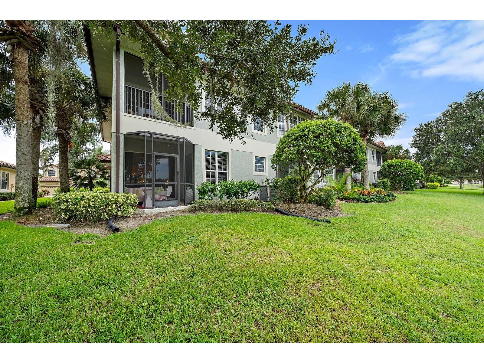 8406 Miramar Way #8406 Lakewood Ranch FL 34202 A4691139 image4