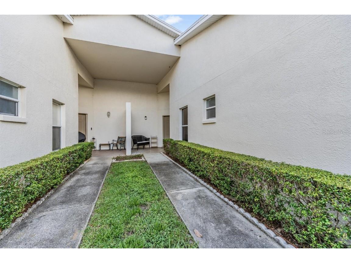 8406 Terrace Meadows Court Temple Terrace FL 33637 TB8411359 image31