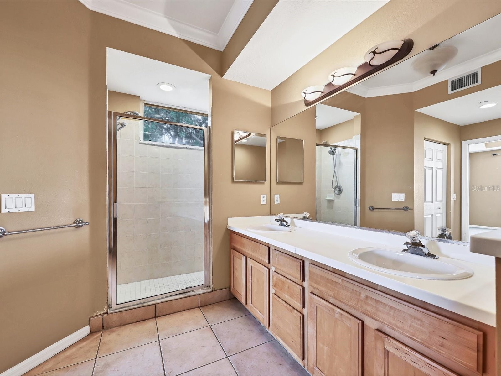 8406 Wethersfield Run #104 Lakewood Ranch FL 34202 A4688686 image33