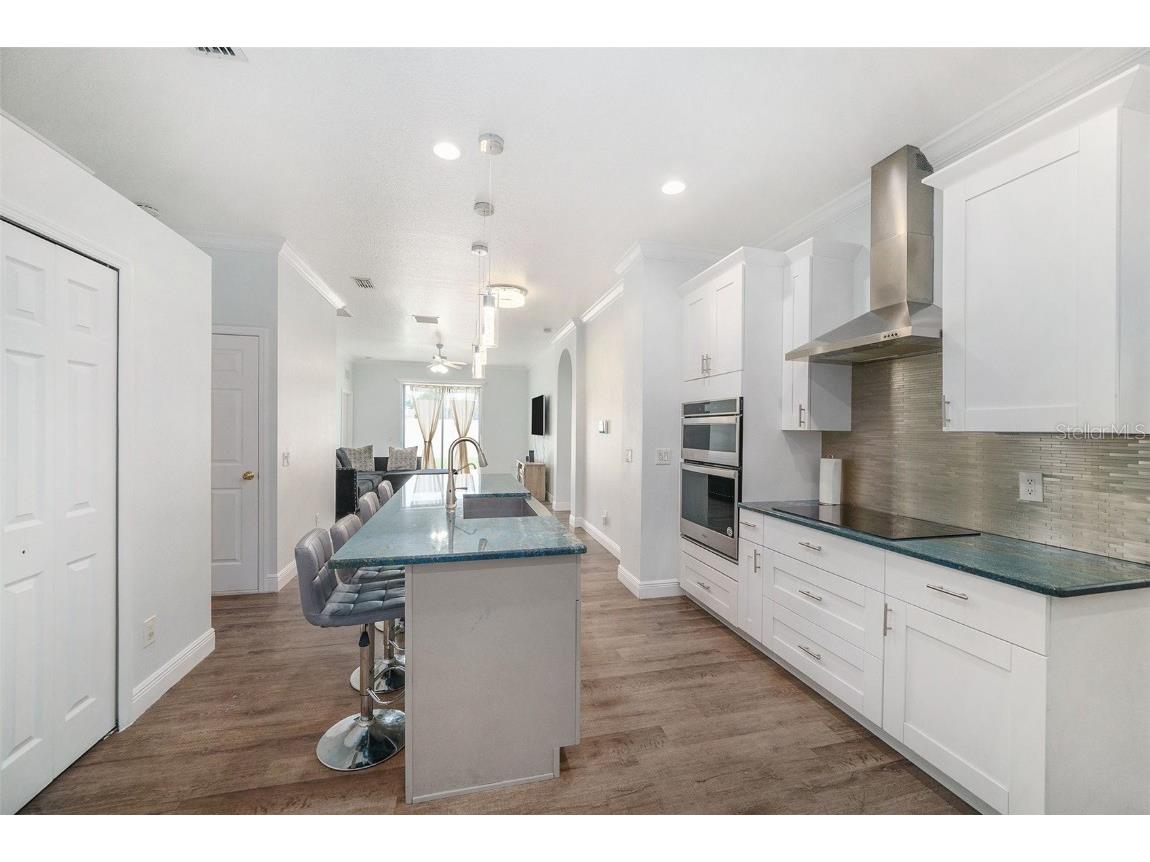 8407 Hunters Fork Loop Ruskin FL 33573 TB8381465 image11