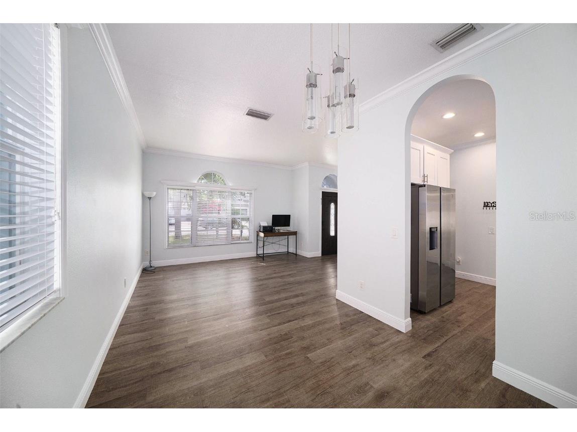 8407 Hunters Fork Loop Ruskin FL 33573 TB8381465 image7