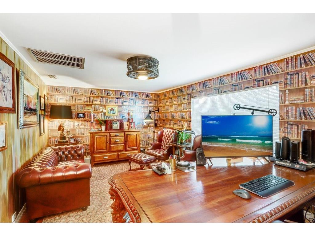 8407 Interbay Boulevard Tampa FL 33616 TB8461694 image14