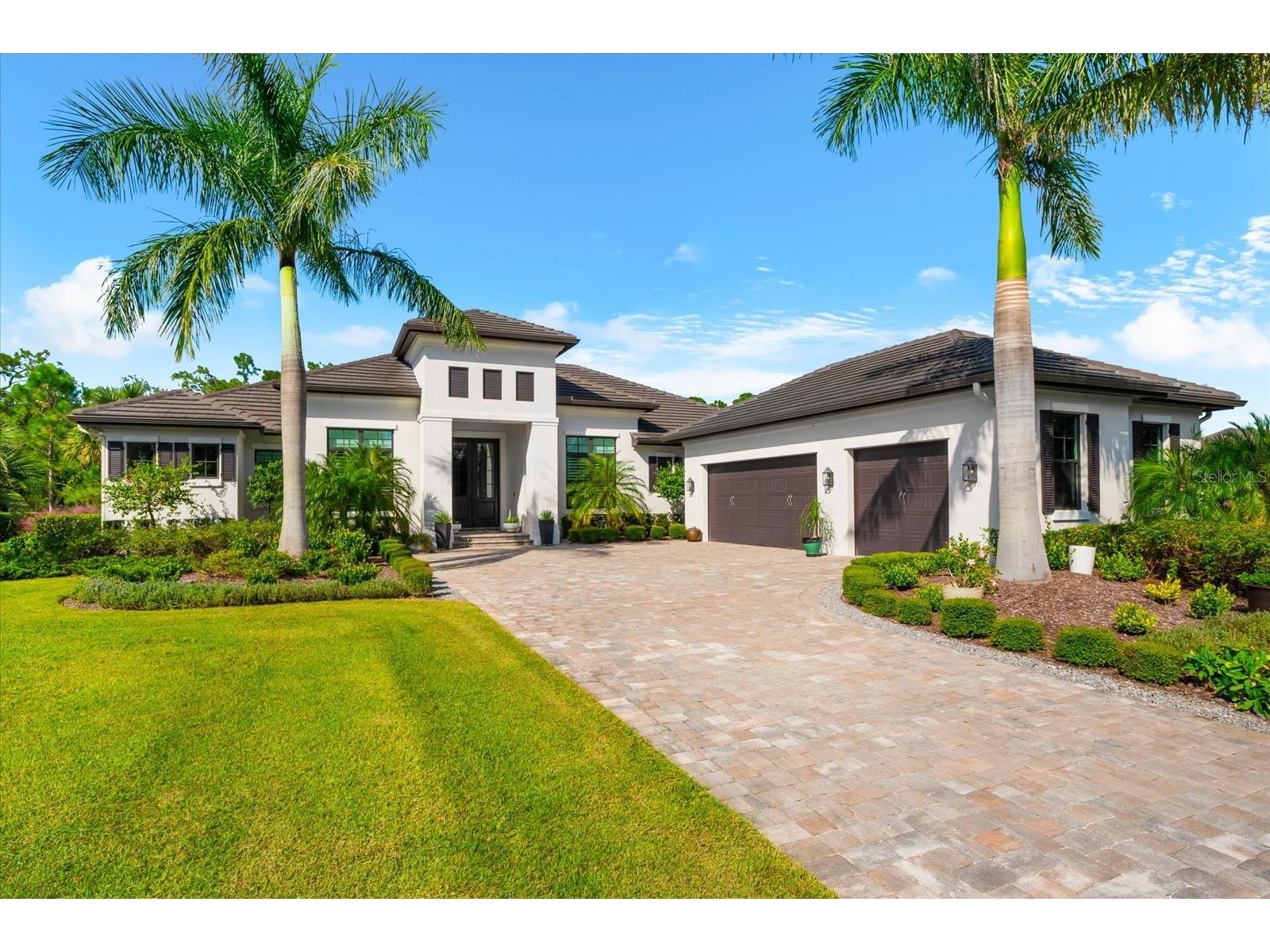 8407 Lindrick Lane Bradenton FL 34202 A4667848 image1