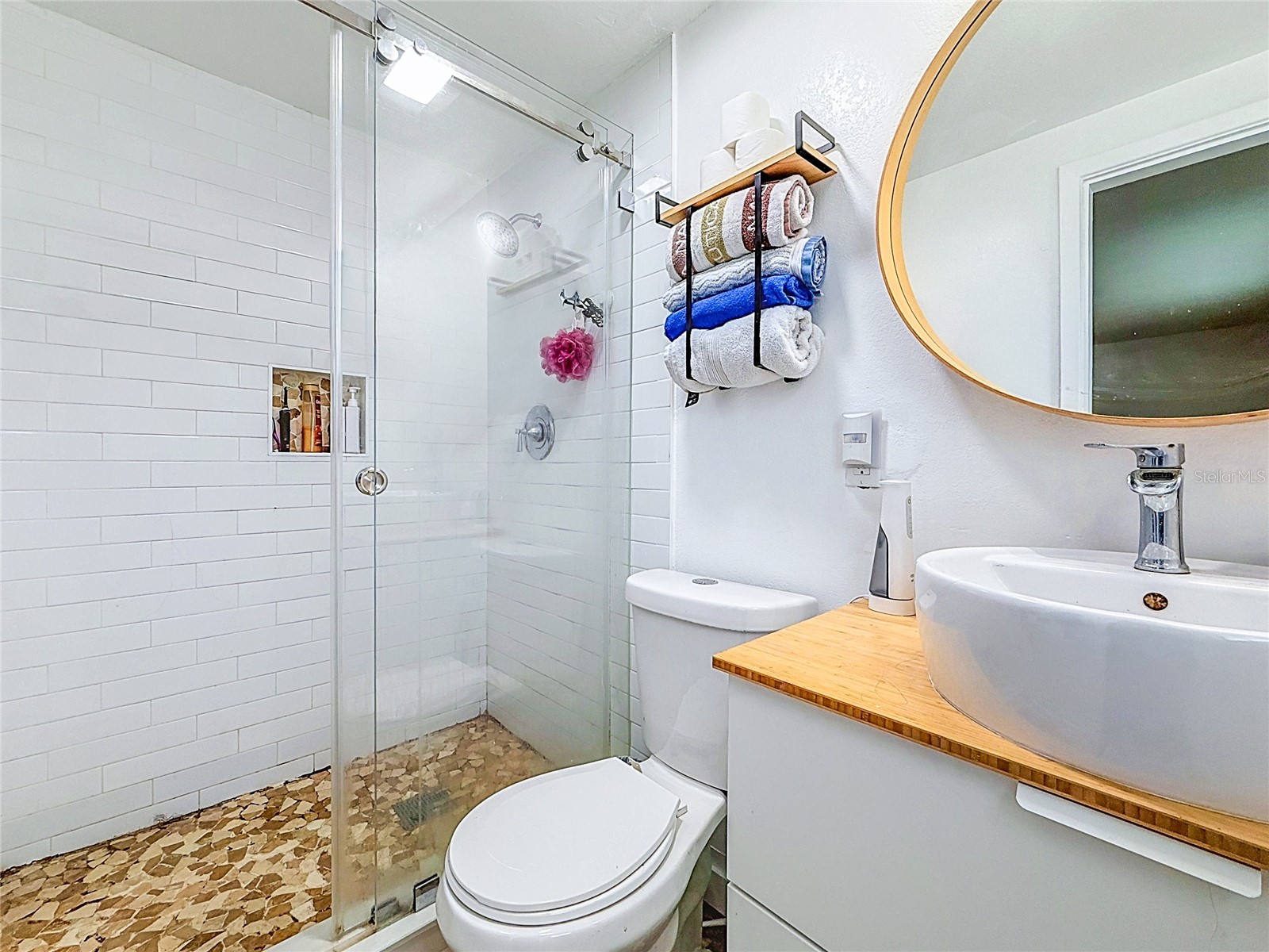 8407 Quartz Place Tampa FL 33615 TB8528771 image26