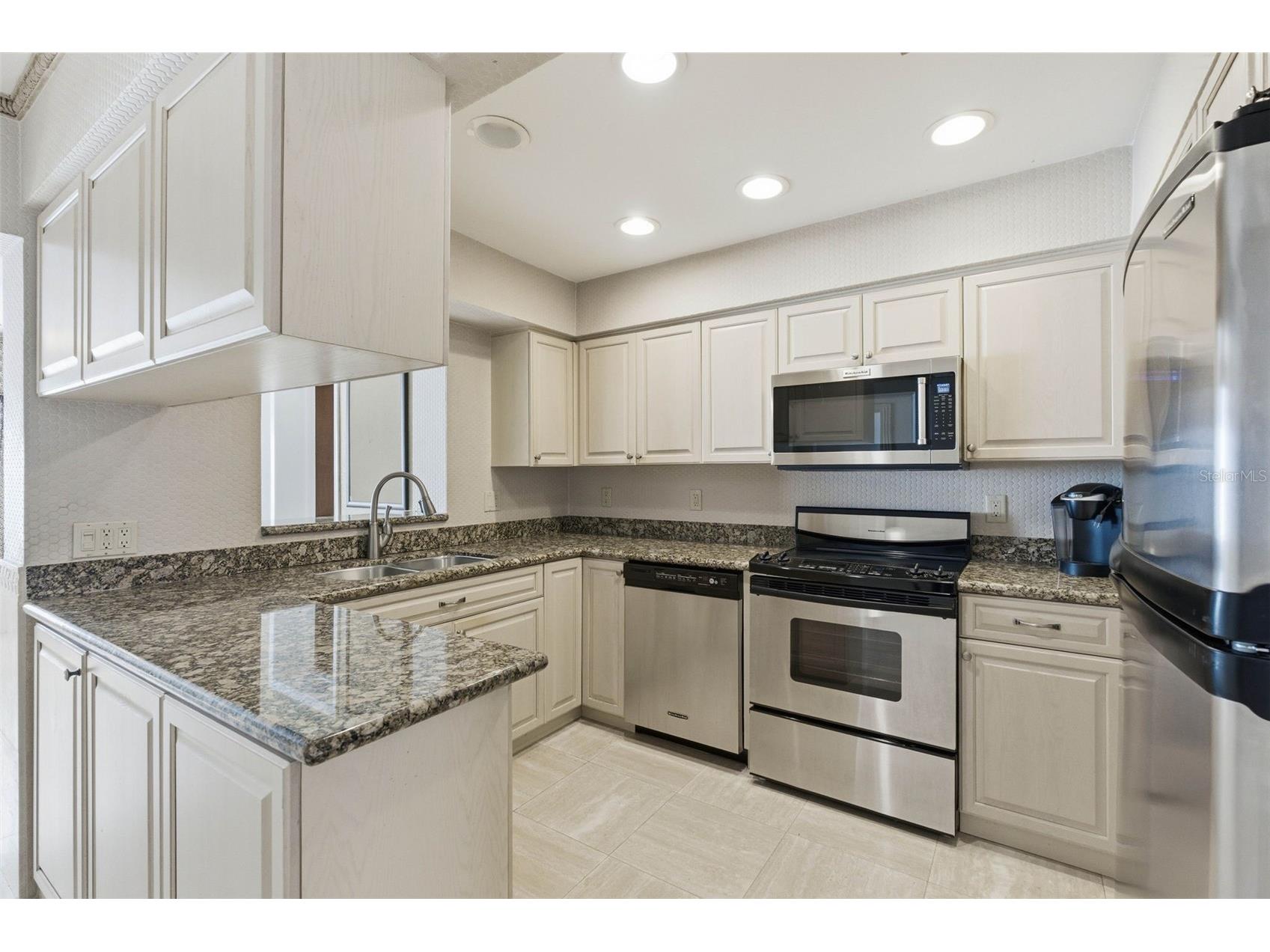 8408 Annwood Road Seminole FL 33777 TB8468372 image10