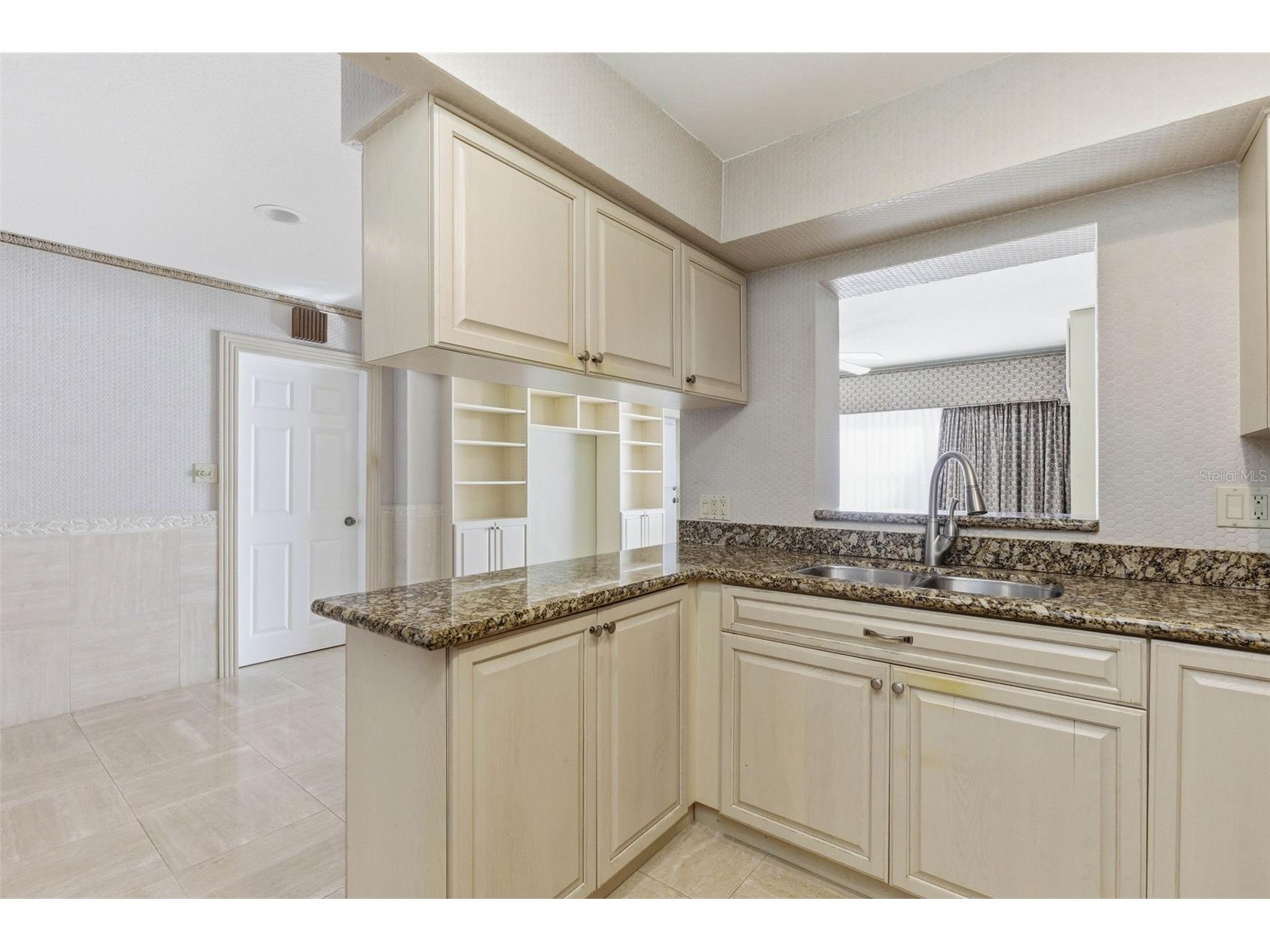 8408 Annwood Road Seminole FL 33777 TB8468372 image12