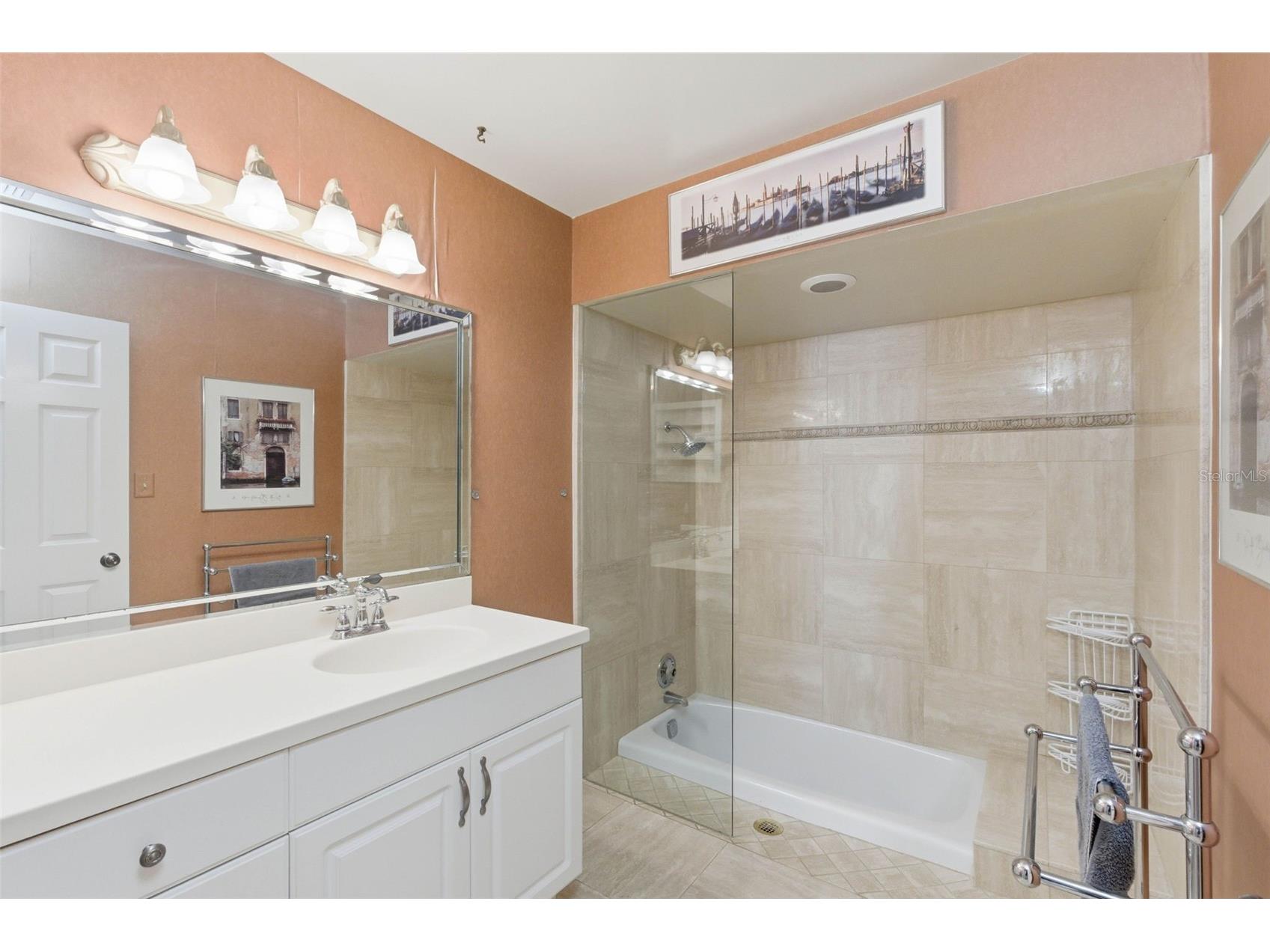 8408 Annwood Road Seminole FL 33777 TB8468372 image21