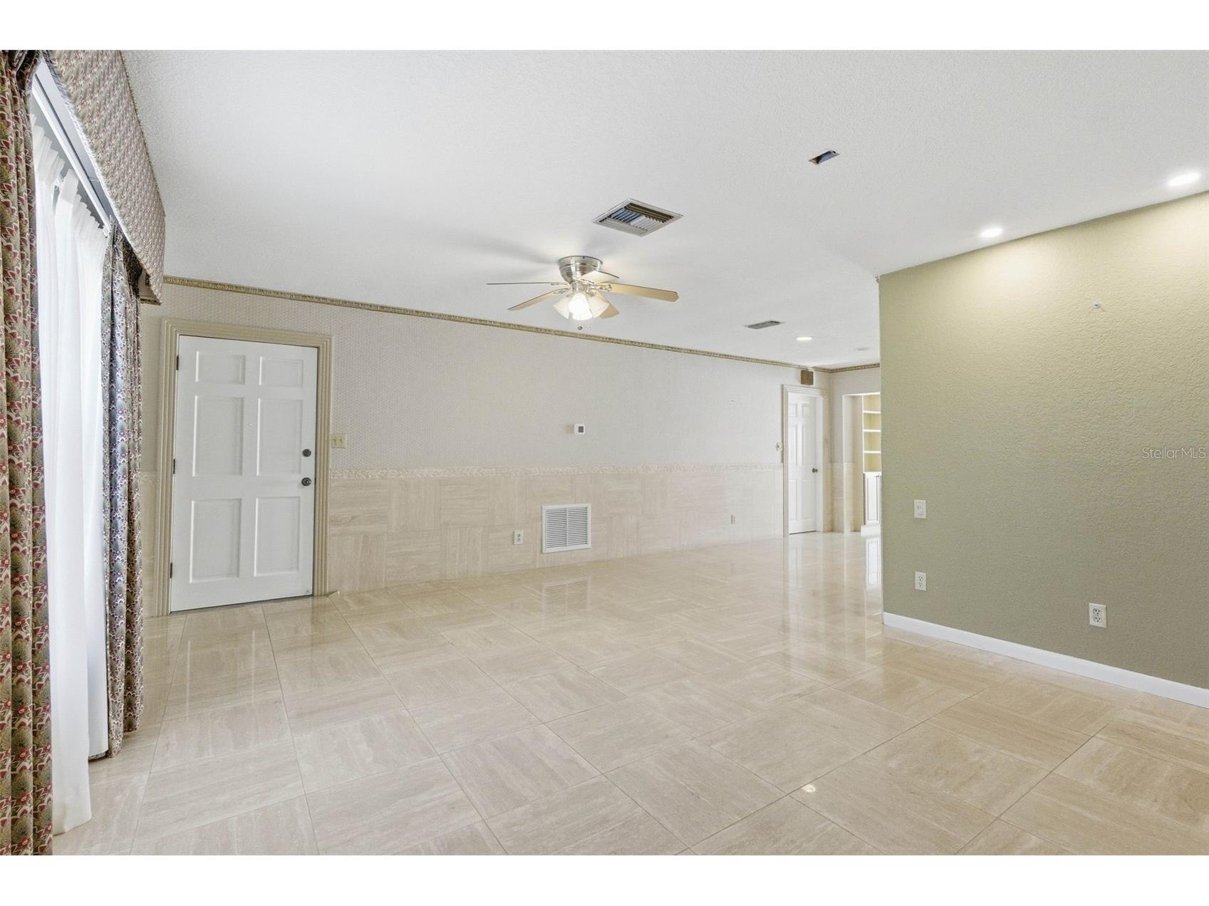 8408 Annwood Road Seminole FL 33777 TB8468372 image6