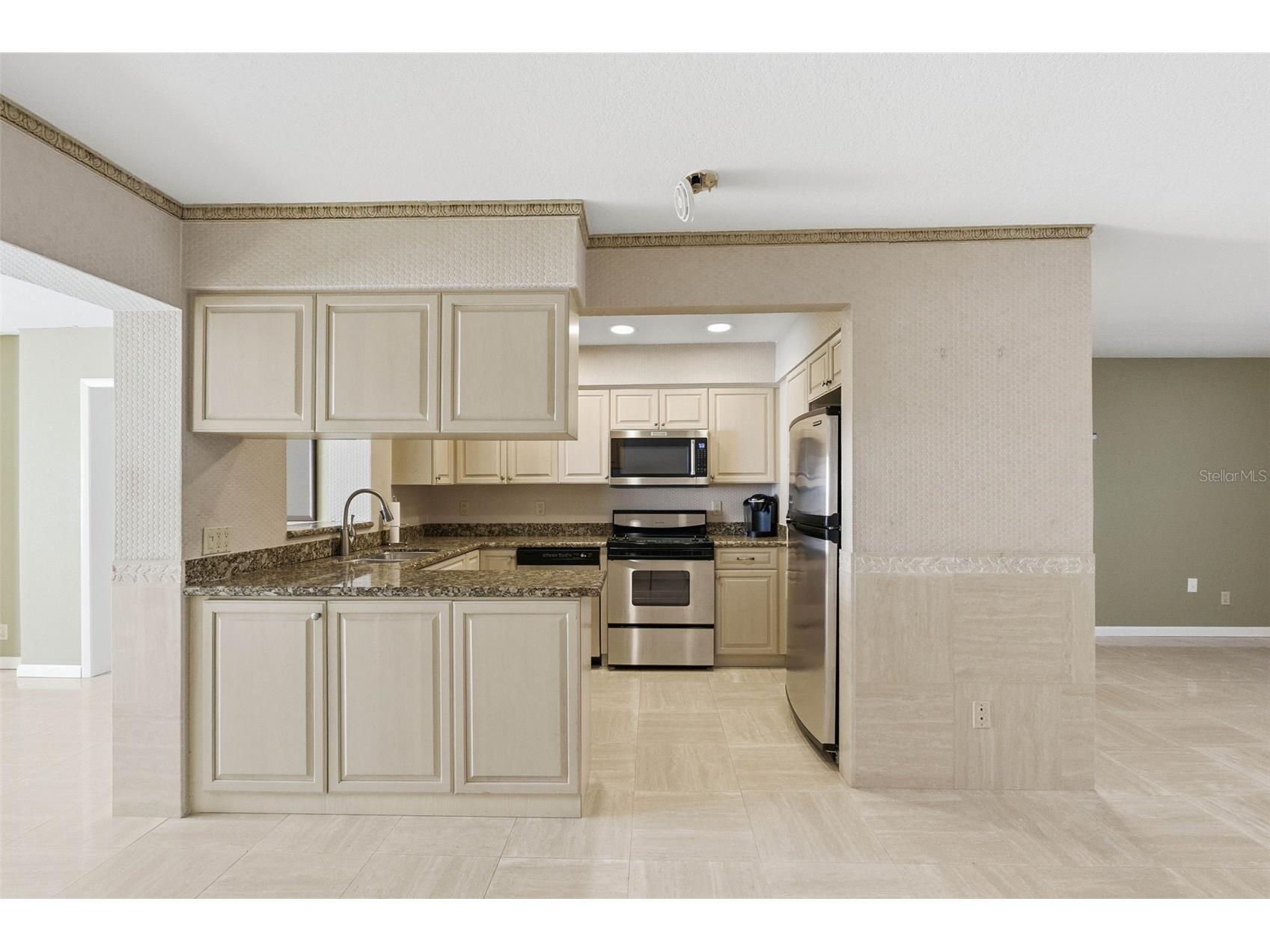 8408 Annwood Road Seminole FL 33777 TB8468372 image8