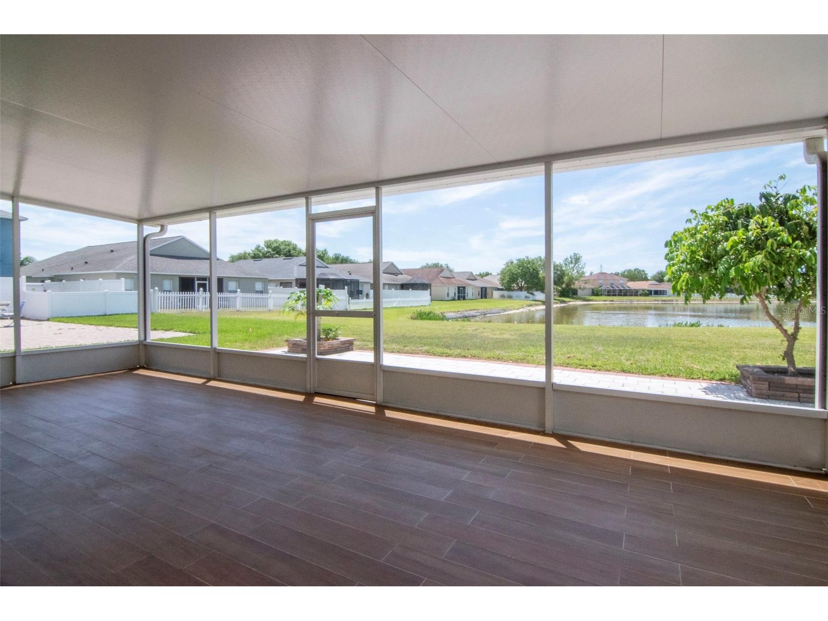 8408 Canterbury Lake Boulevard Tampa FL 33619 O6398946 image13