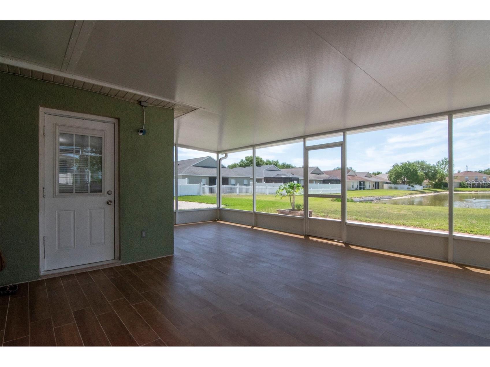 8408 Canterbury Lake Boulevard Tampa FL 33619 O6398946 image14