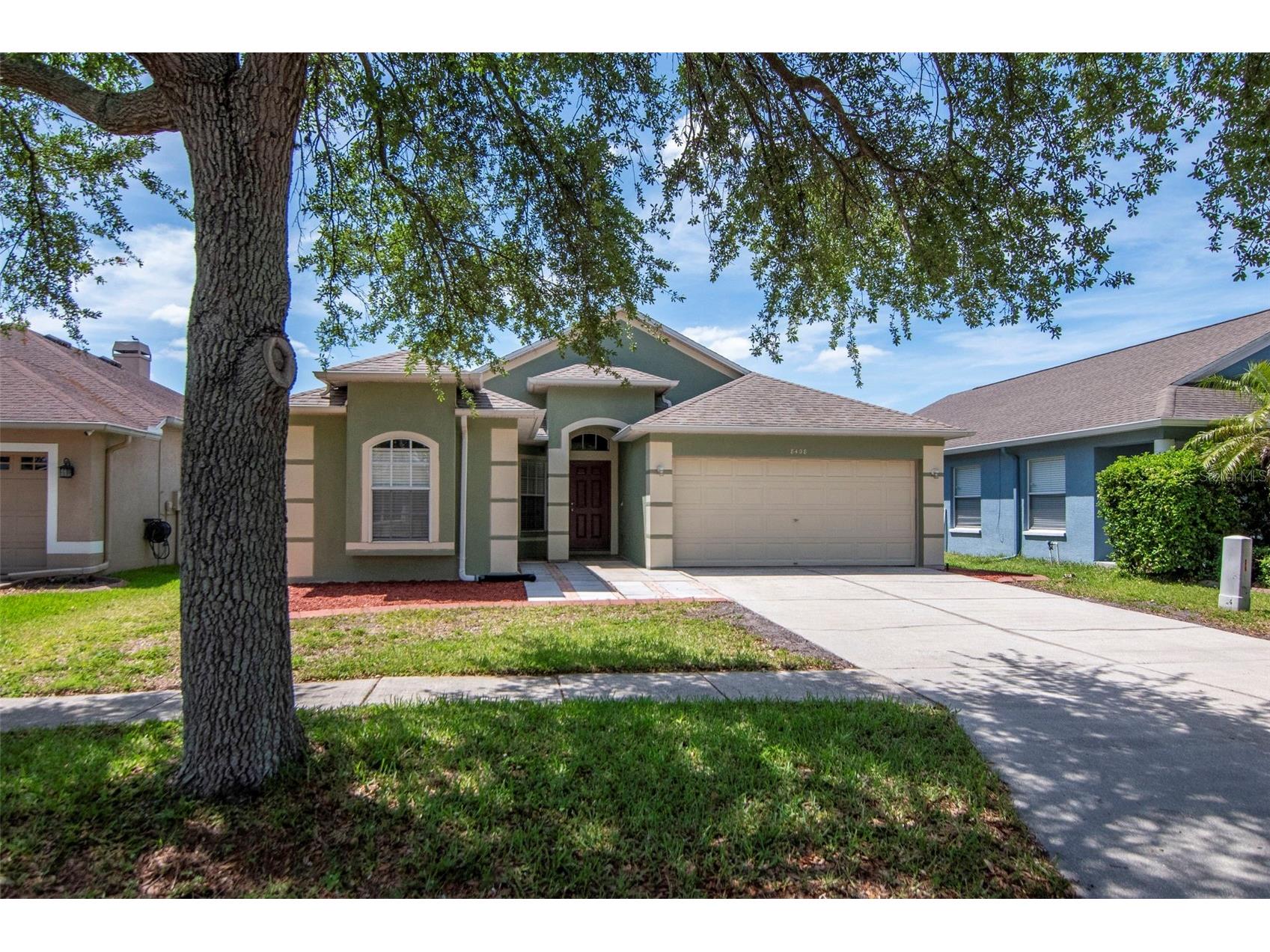8408 Canterbury Lake Boulevard Tampa FL 33619 O6398946 image20