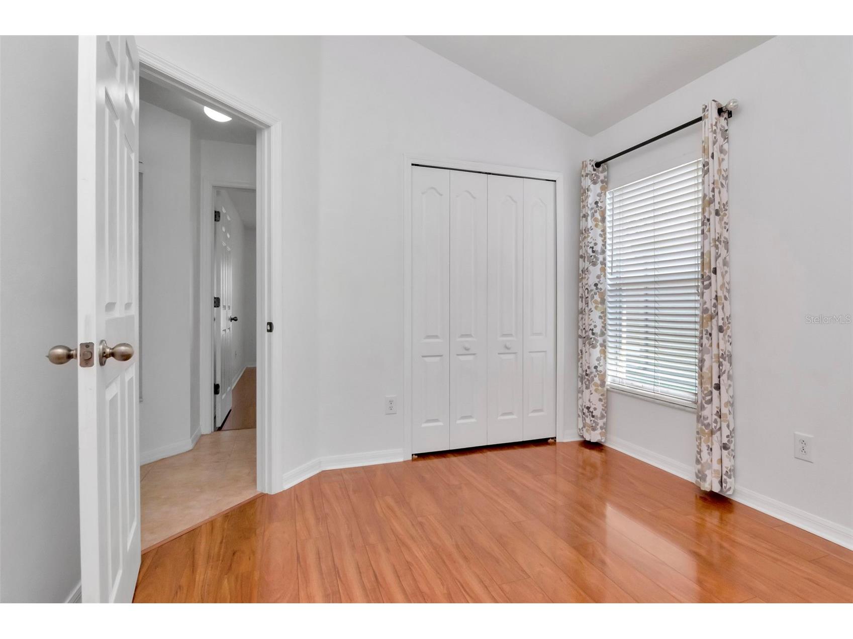 8408 Canterbury Lake Boulevard Tampa FL 33619 O6398946 image28