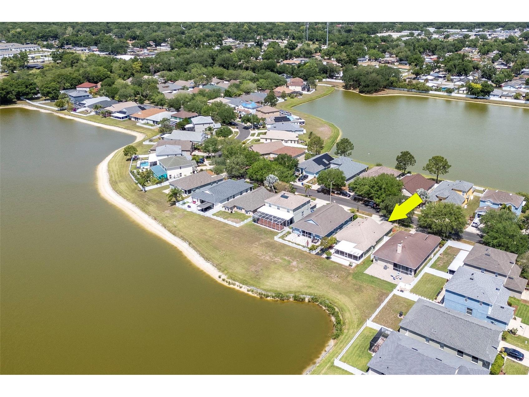 8408 Canterbury Lake Boulevard Tampa FL 33619 O6398946 image3