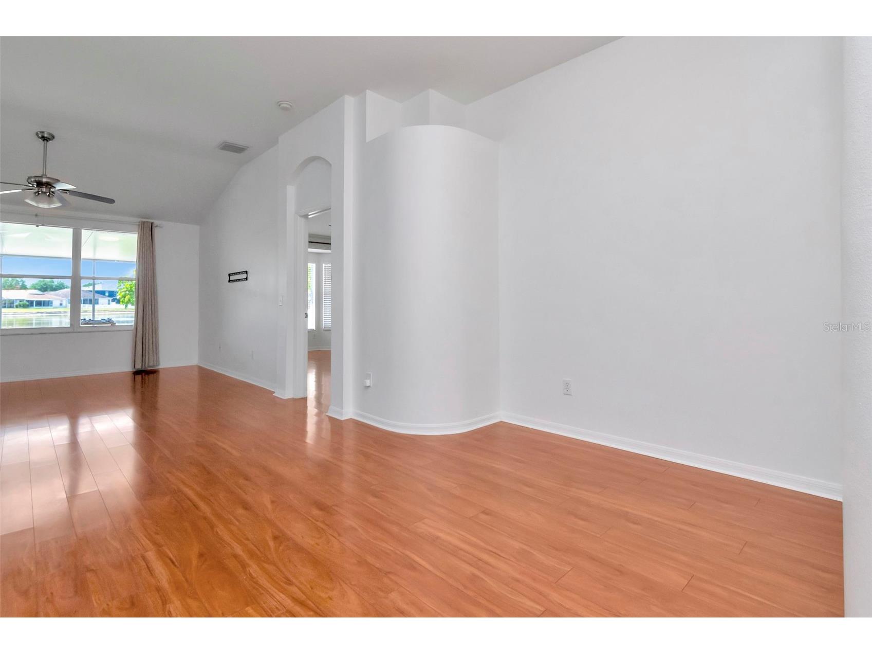 8408 Canterbury Lake Boulevard Tampa FL 33619 O6398946 image34
