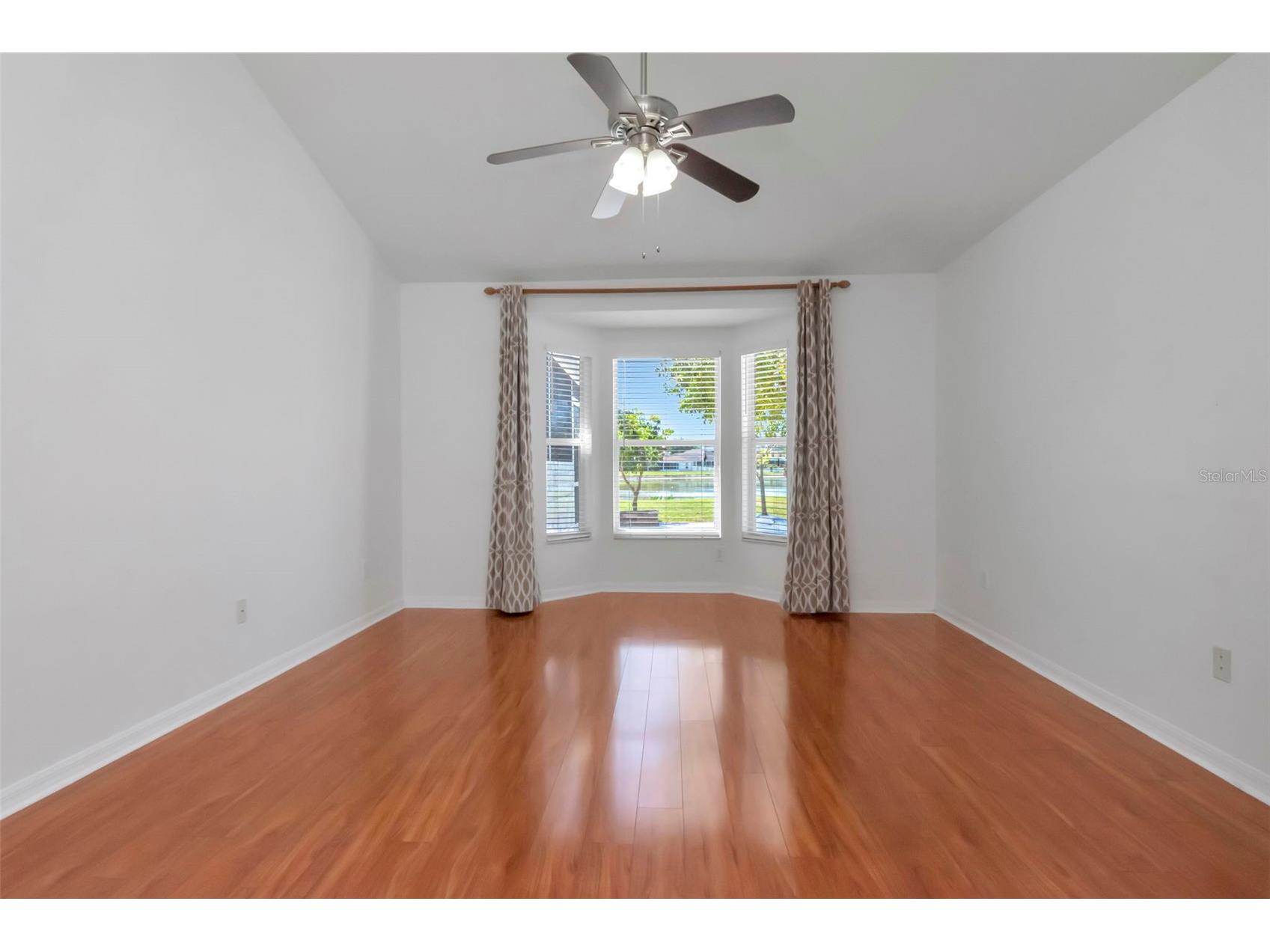 8408 Canterbury Lake Boulevard Tampa FL 33619 O6398946 image60