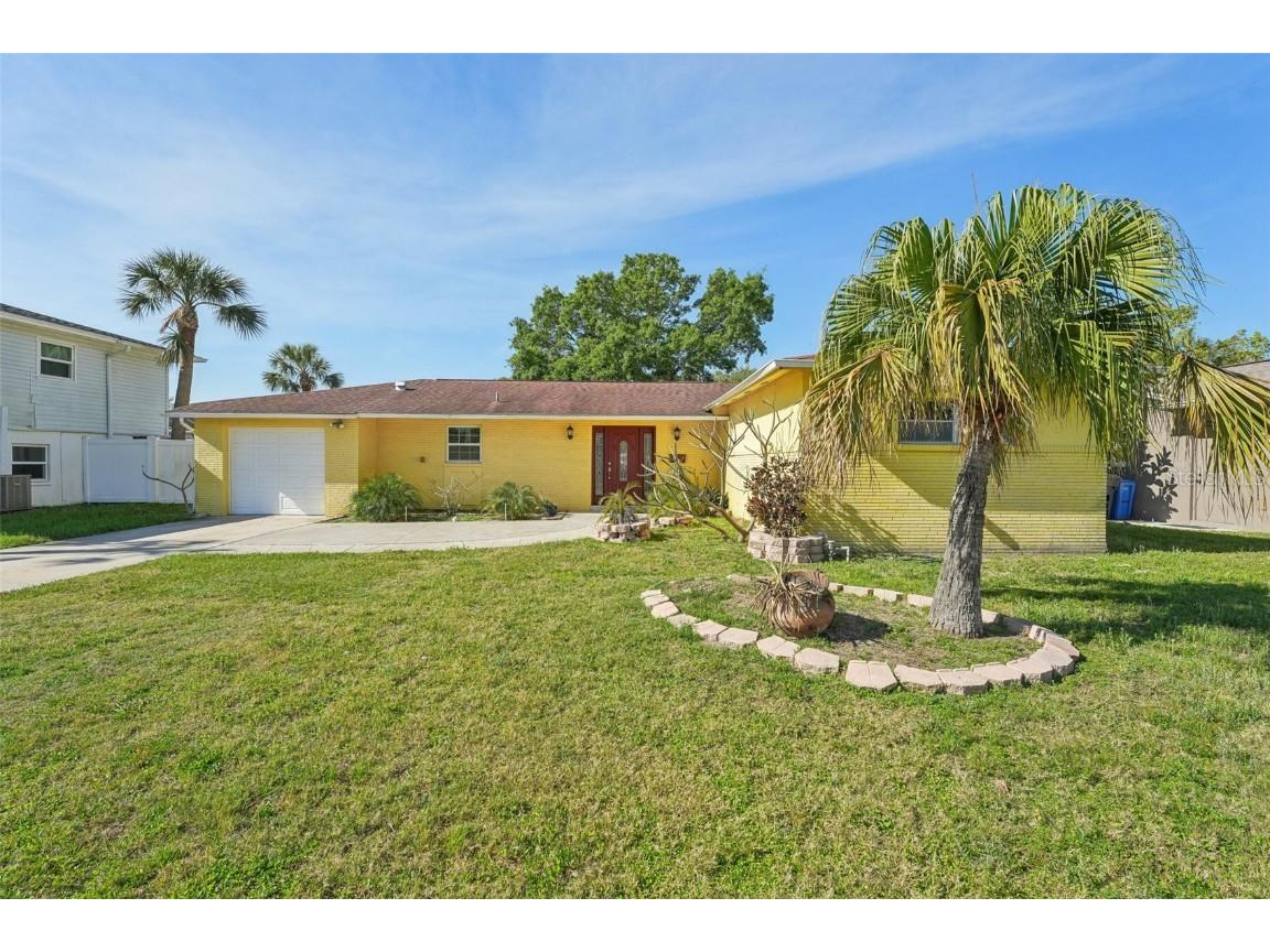 8408 Flagstone Drive Tampa FL 33615 TB8366539 image1