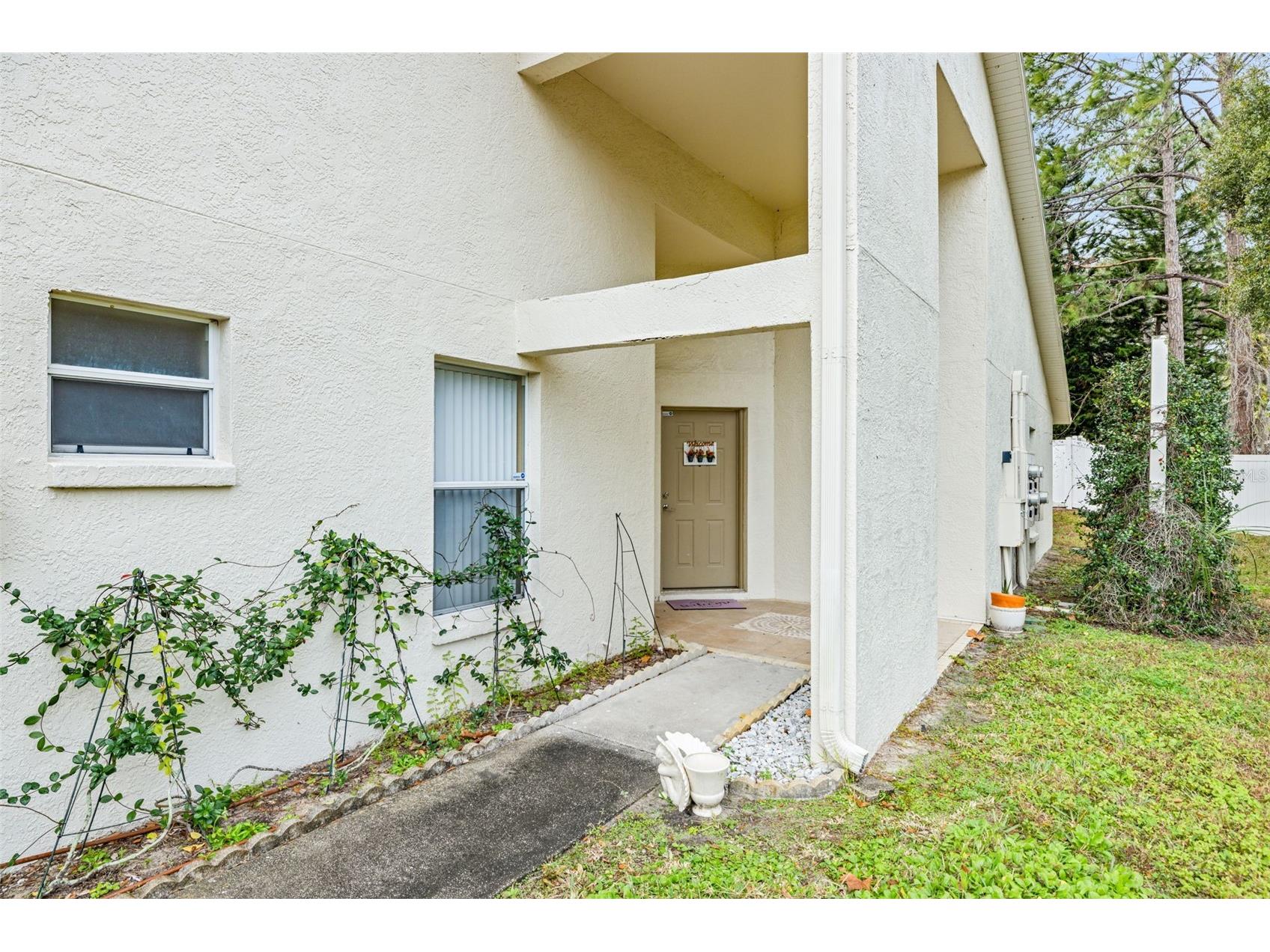 8408 Terrace Meadows Court #NONE Temple Terrace FL 33637 TB8471204 image3