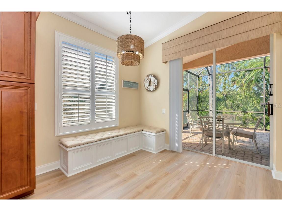 8408 Whispering Woods Court Lakewood Ranch FL 34202 A4671961 image34