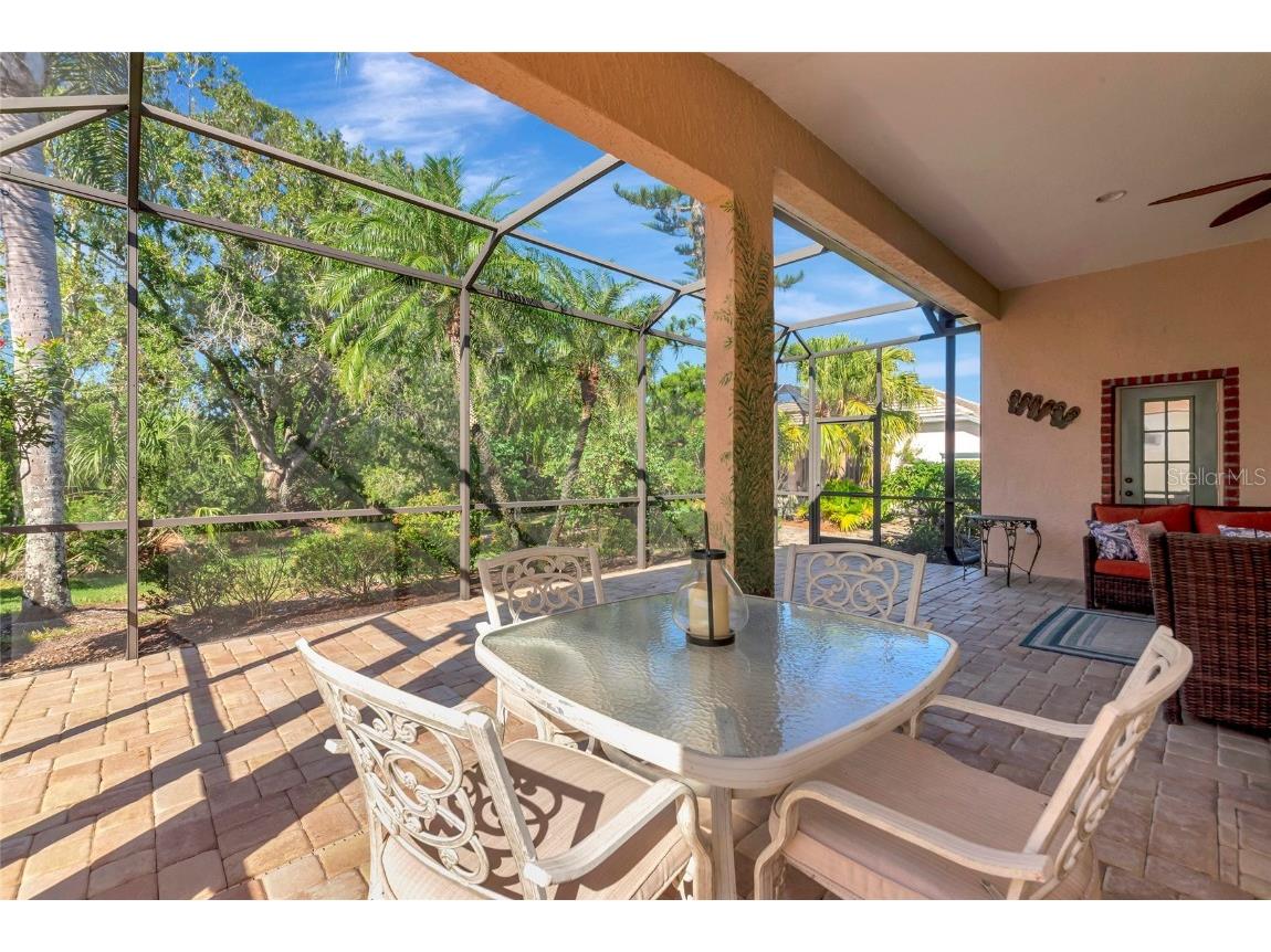 8408 Whispering Woods Court Lakewood Ranch FL 34202 A4671961 image42