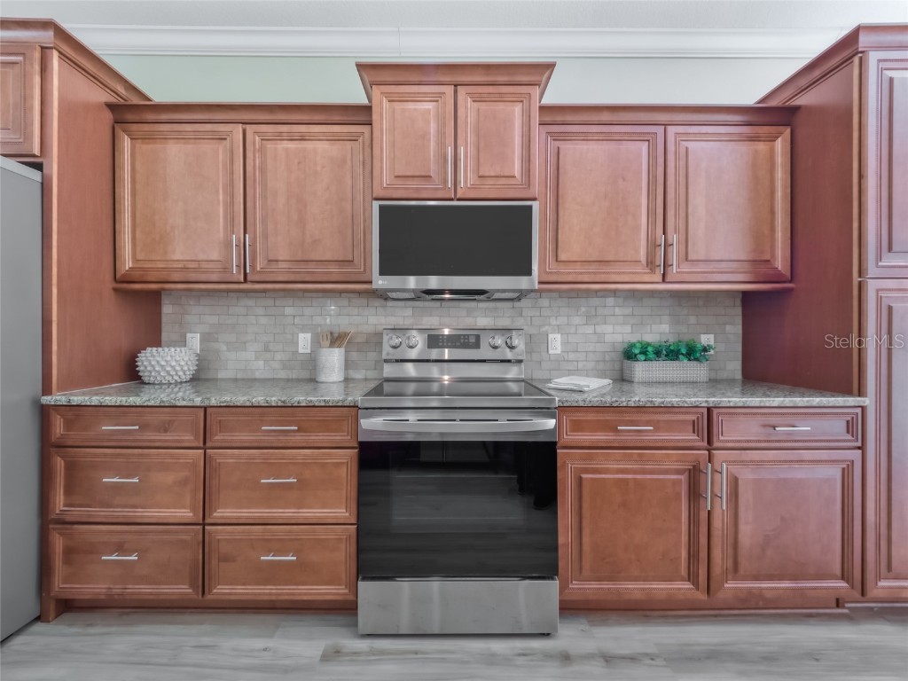 8408 Whispering Woods Court Lakewood Ranch FL 34202 - LAKE UIHLEIN A4676527 image13