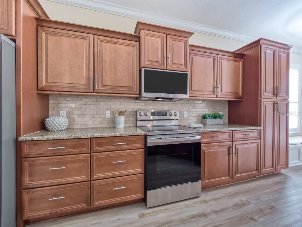 8408 Whispering Woods Court Lakewood Ranch FL 34202 - LAKE UIHLEIN A4676527 image15