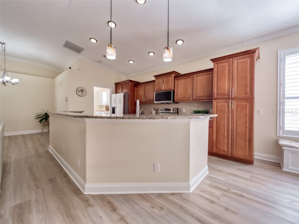 8408 Whispering Woods Court Lakewood Ranch FL 34202 - LAKE UIHLEIN A4676527 image16