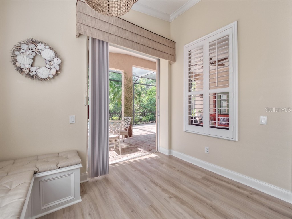 8408 Whispering Woods Court Lakewood Ranch FL 34202 - LAKE UIHLEIN A4676527 image23