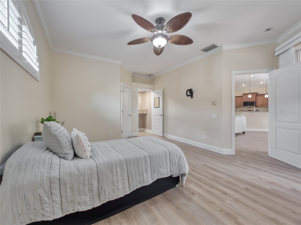 8408 Whispering Woods Court Lakewood Ranch FL 34202 - LAKE UIHLEIN A4676527 image40